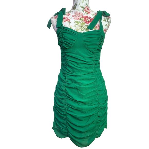 Green PrettyLittle Thing Rouched Dress 6us Bow Detail on Shoulders - Picture 1 of 10